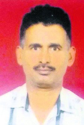 చెట్టు నుంచి జారిపడి విశ్రాంత జవాన్ మృతి 1