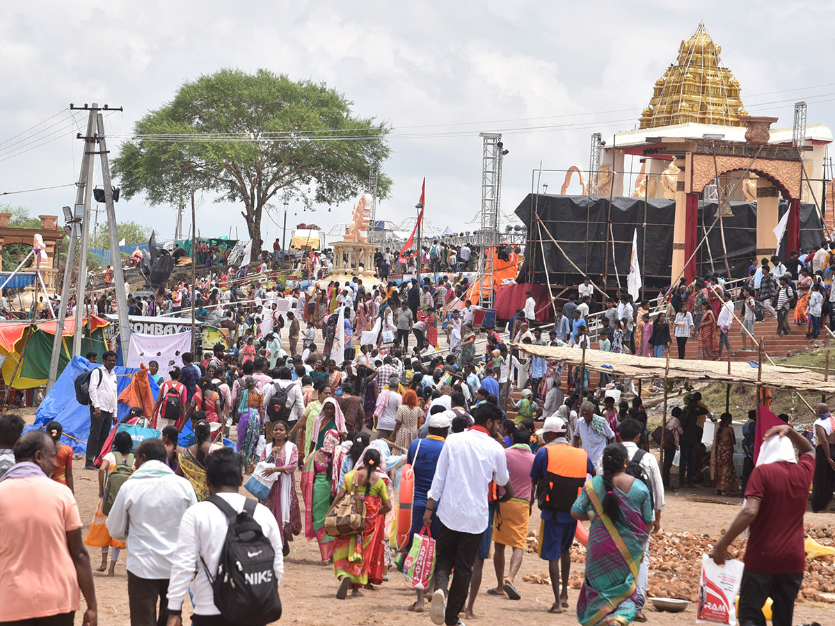 Telangana : Saraswati Pushkaralu 2025 Photos7