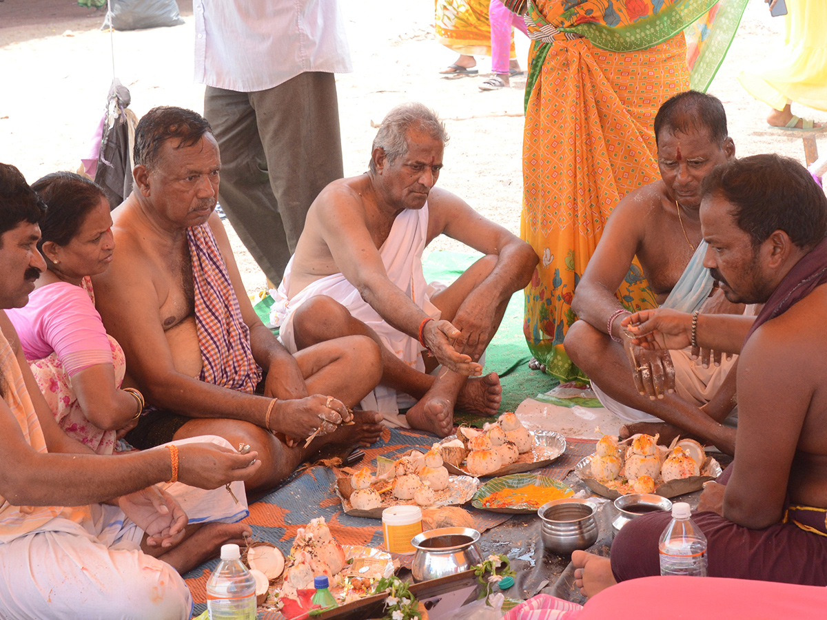 Saraswati Pushkaralu 2025 in Telangana Photo Gallery14