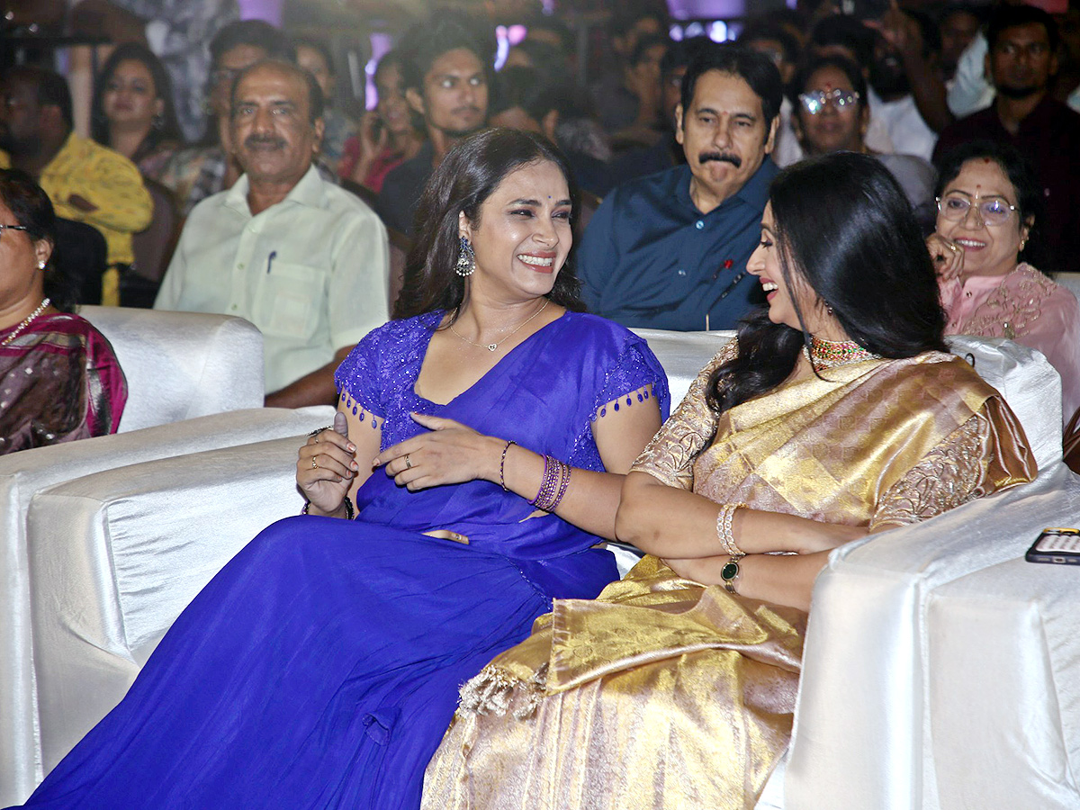 Nithiin Thammudu Movie Pre Release Event Photos 14