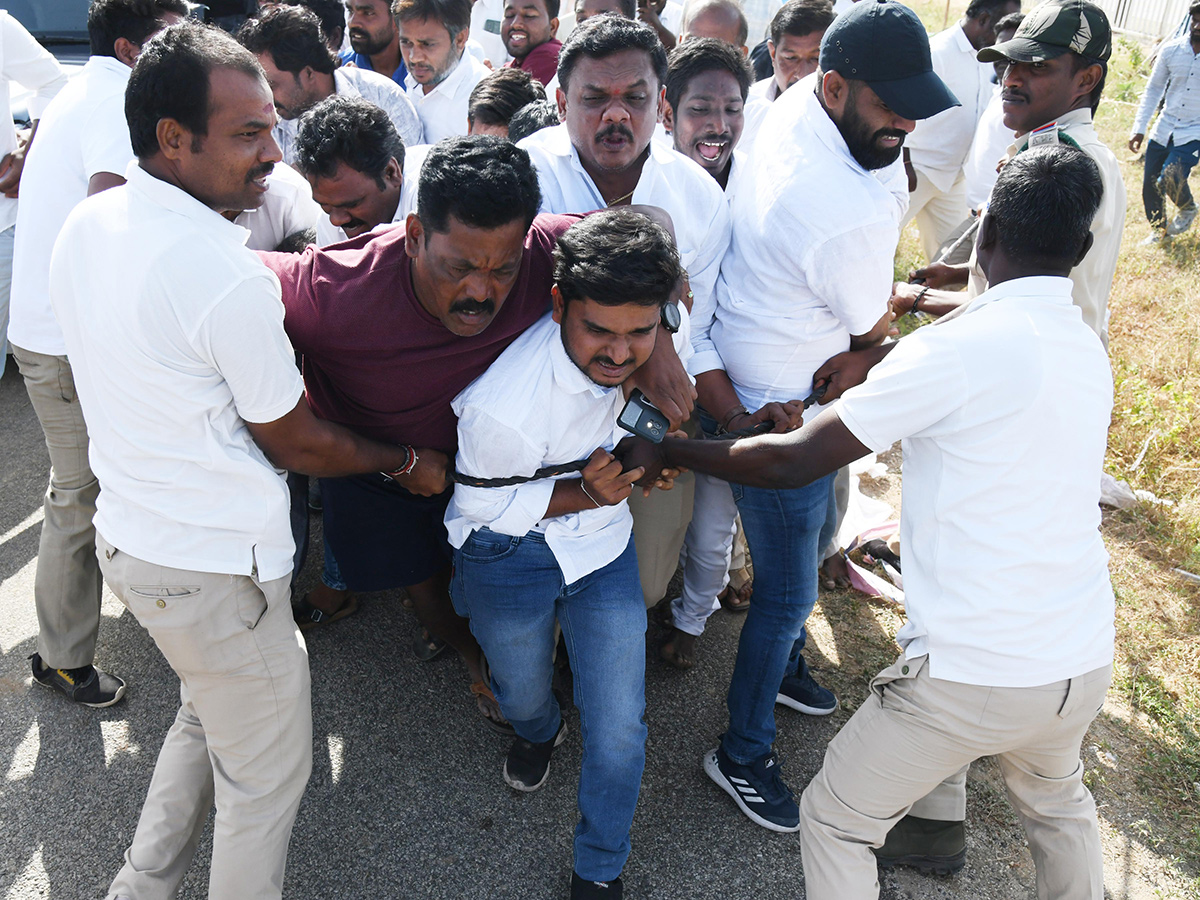 Crowd Rush To YS Jagan Bangarupalyam Tour Photos2