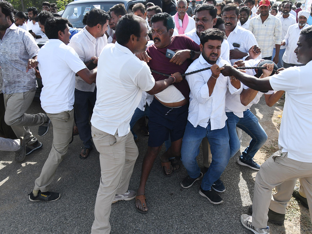 Crowd Rush To YS Jagan Bangarupalyam Tour Photos8