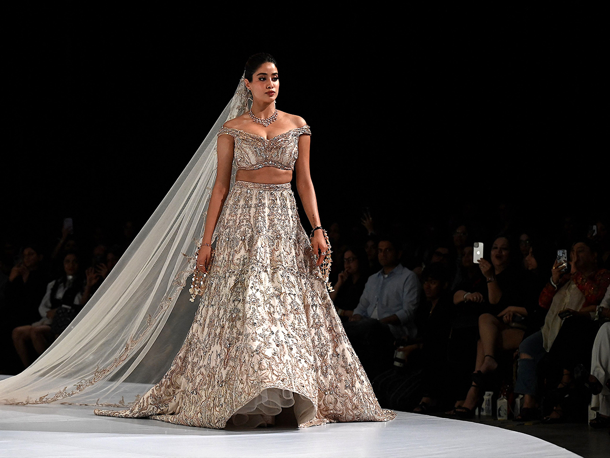 Fashion Designer Gaurav Gupta Bridal Couture Show Photos21