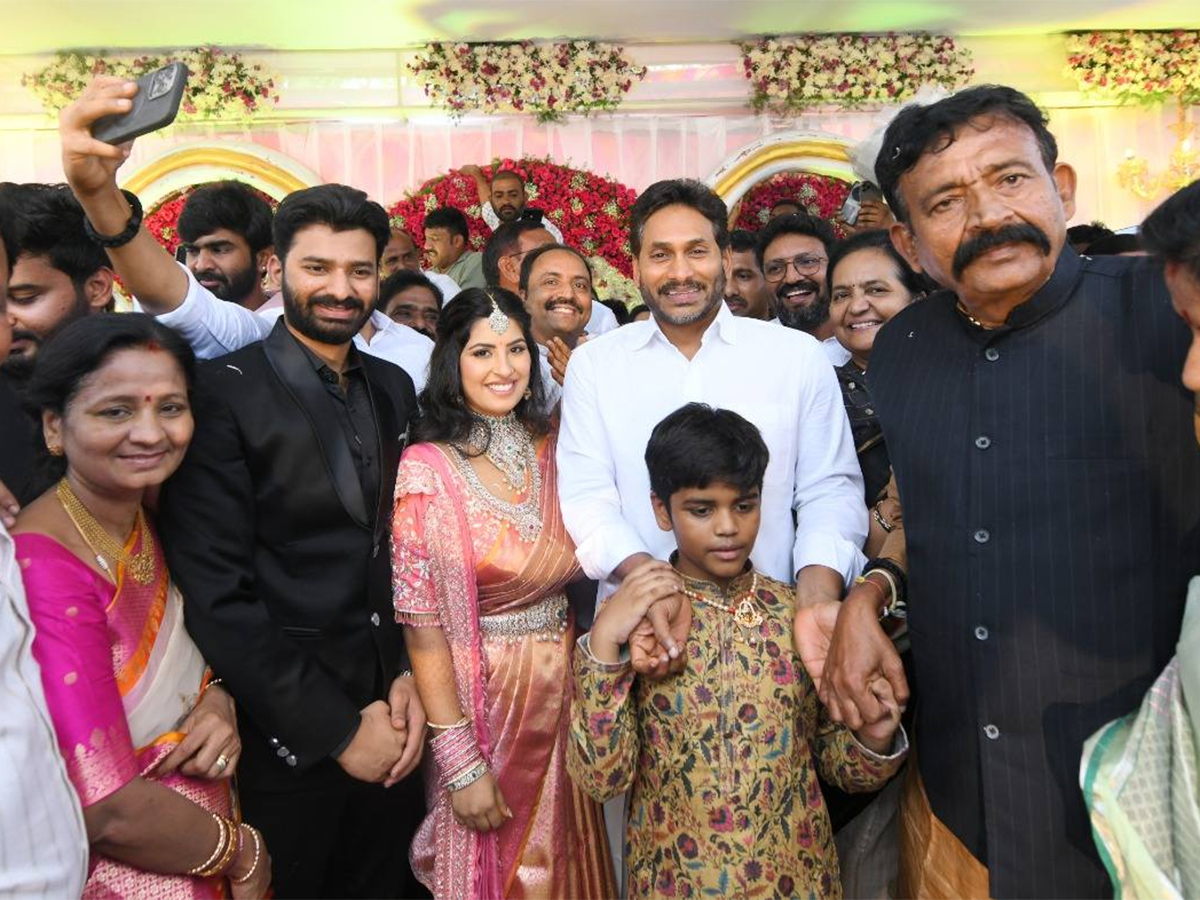 YS Jagan to Attend Wedding Reception in Annamayya District Photos2