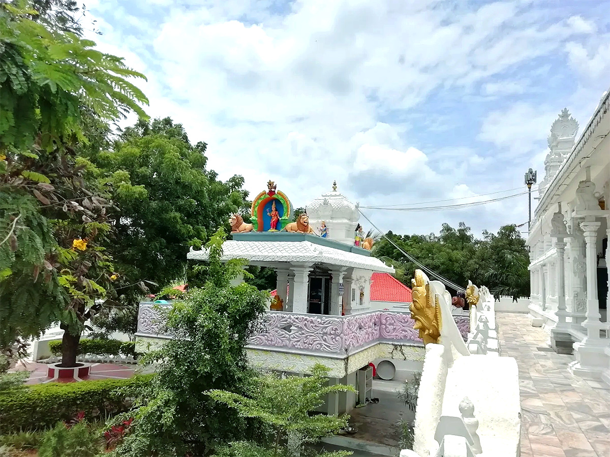 Devotional : Ratnaalayam Sri Venkateswara Swamy Temple Aliabad Telangana11