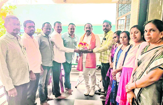 జమలాపురంలో ప్రత్యేక పూజలు
2