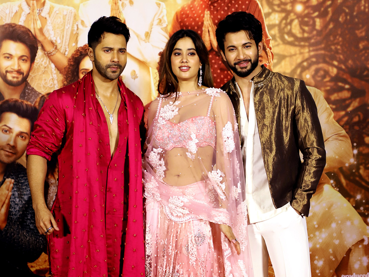 Sunny Sanskari Ki Tulsi Kumari Moive Trailer Launch Photos3