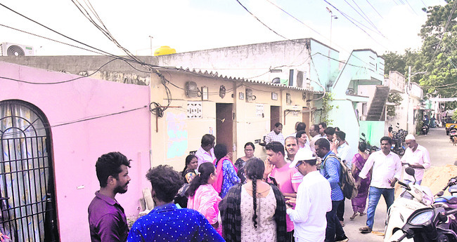 గుండెల్ని పిండే విషాదం 6