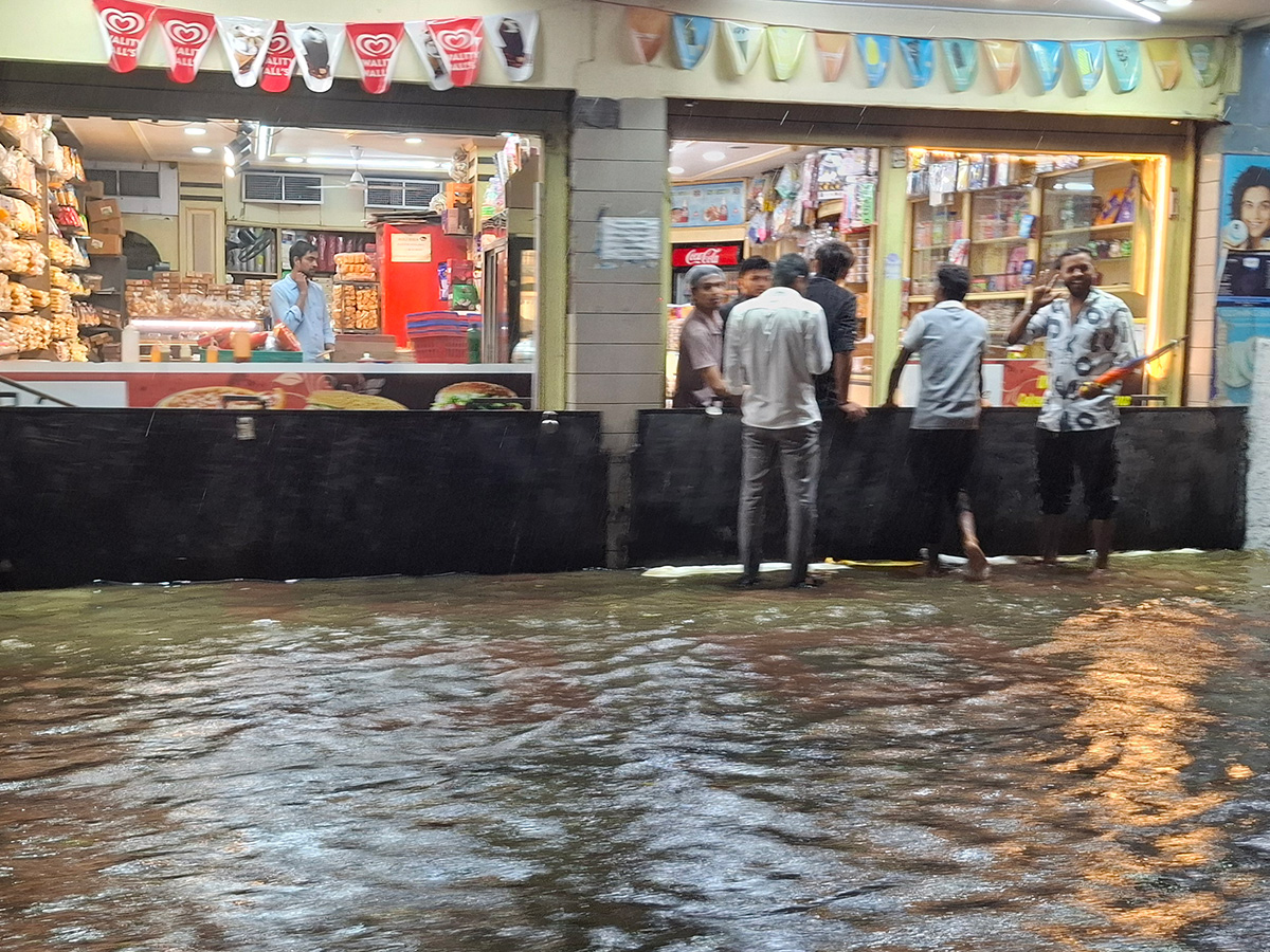 Heavy Rains in Hyderabad Photos10
