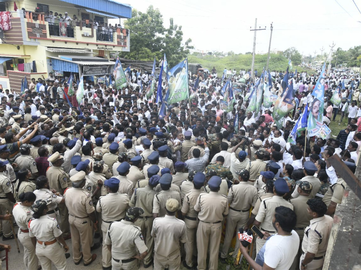 YSRCP MLCs Protest against Medical Colleges Privatization11