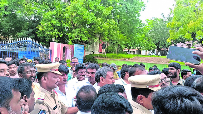పరిశుభ్రతే ప్రగతికి సోపానం1