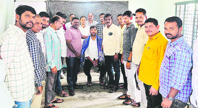 పండుగకు ఊరెళ్తున్నారా.. జర జాగ్రత్త
2