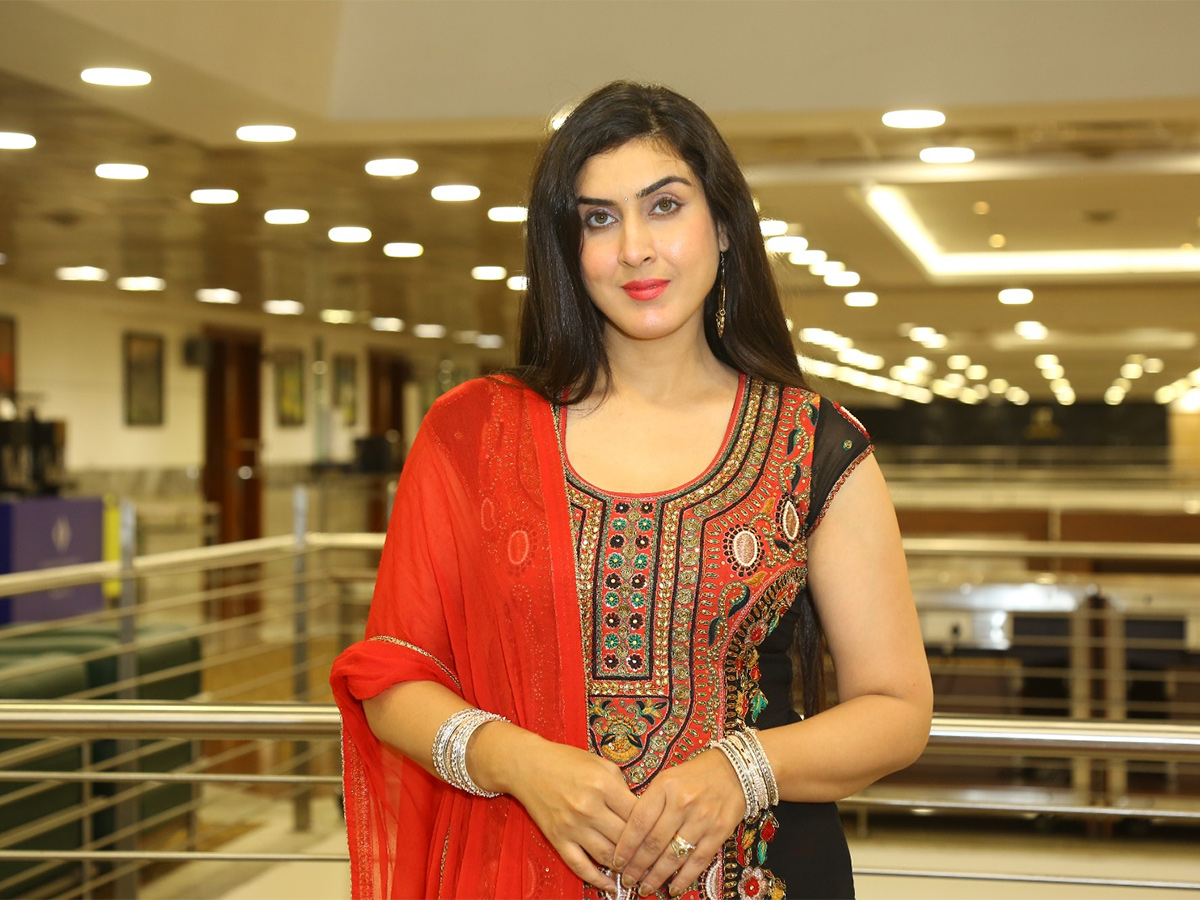Celebrity Dandiya Nights Season 9 Photos10