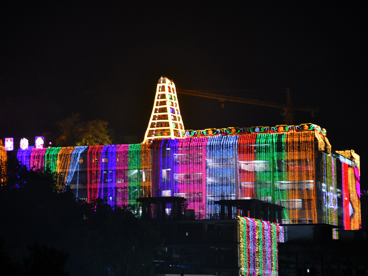 Dasara Navaratri Utsavalu 2025 at Indrakeeladri Photos28