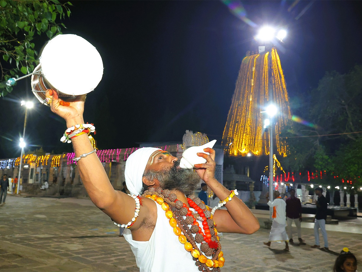 Devi Navaratri Celebrations 2025 At Srisailam Bramaramba Temple8
