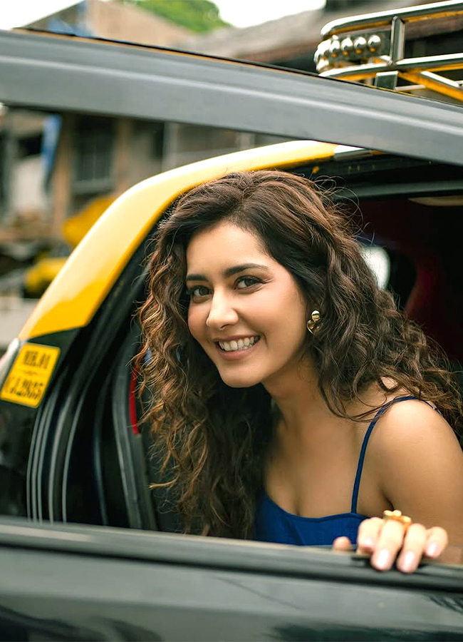 Tollywood Actress Raashii Khanna Latest Photos14