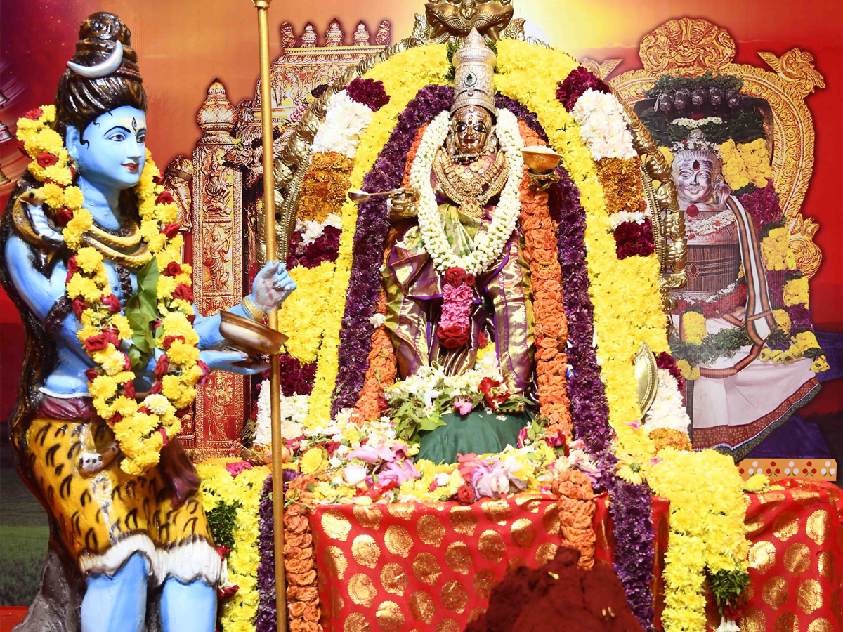 Sri Annapurna Devi Alankaram Day 3 In Vijayawada Kanaka Durga Temple Photos2