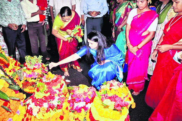 ప్రకృతి పూజ.. గొప్ప సంస్కృతి1