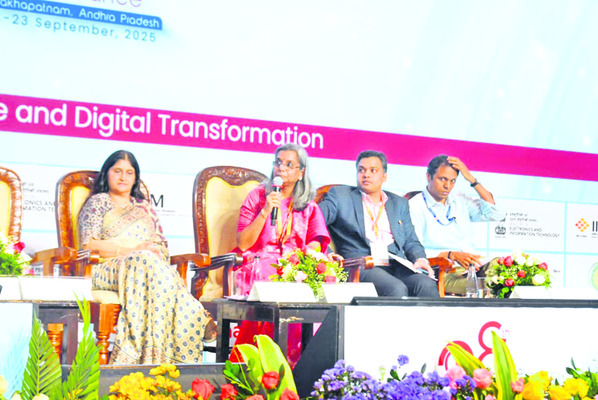 పాలనలో డిజిటల్ ట్రాన్సఫర్మేషన్ కీలకం1