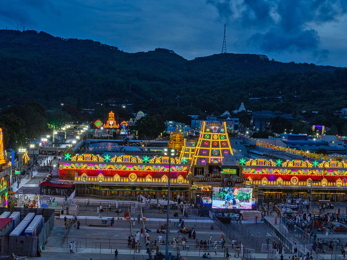 Devotional : Tirumala Srivari Salakatla Brahmotsavam 2025 Photos 3