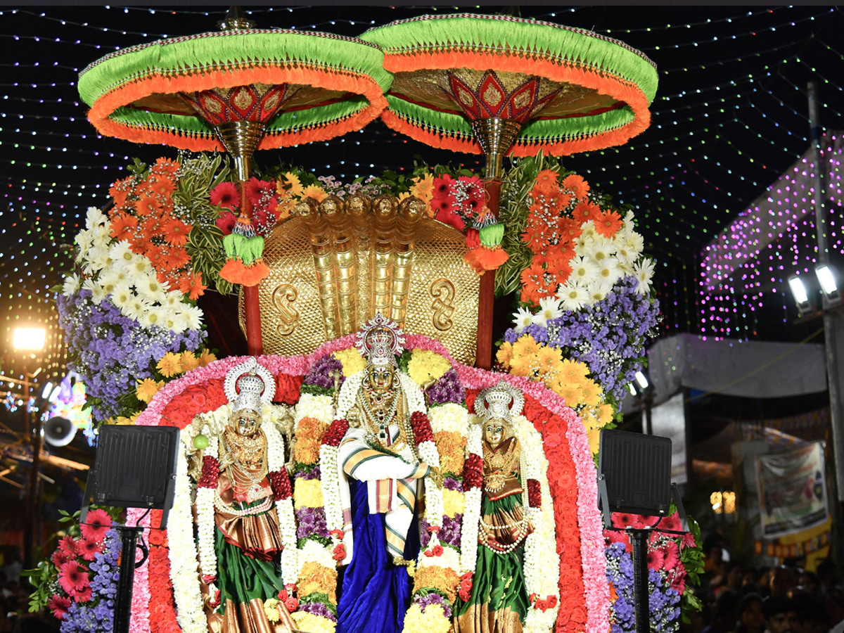 Sri Annapurna Devi Alankaram Day 3 In Vijayawada Kanaka Durga Temple Photos7
