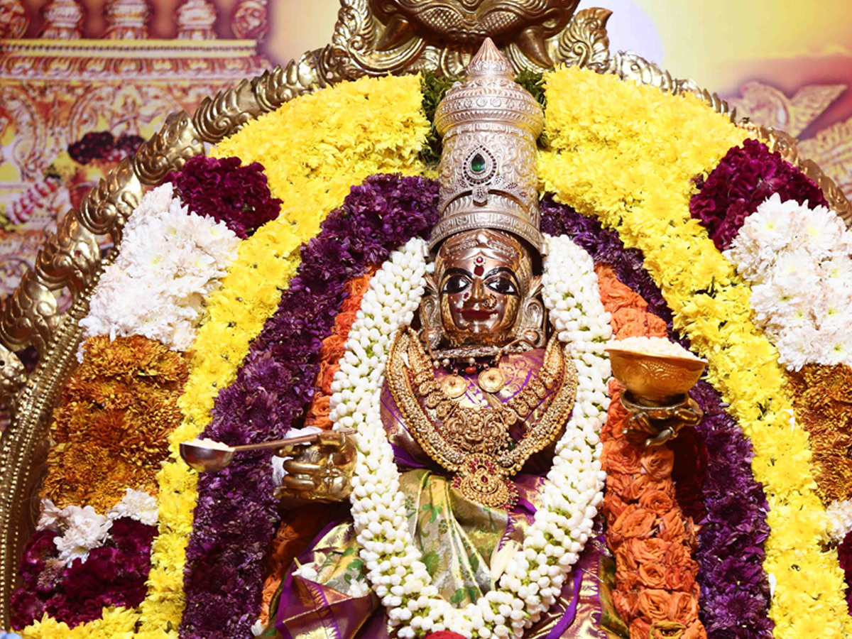 Sri Annapurna Devi Alankaram Day 3 In Vijayawada Kanaka Durga Temple Photos3