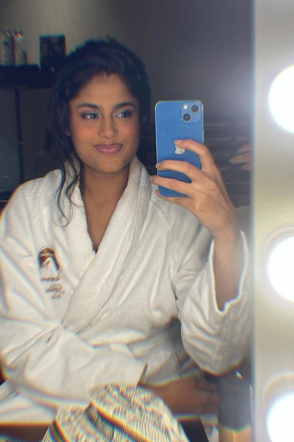 Actress Faria Abdullah Remembers Trip memories Photos12
