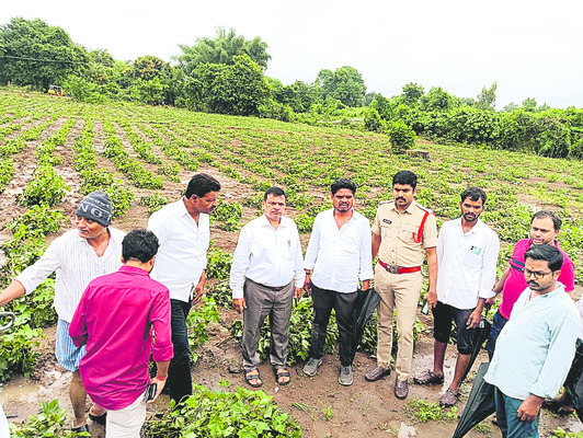 గ్రూప్–1 ఉద్యోగిగా తాండూర్ ఎకై ్సజ్ సీఐ 1