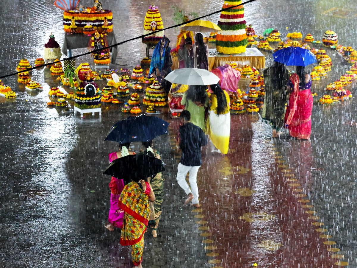 Best Photos of The Week in AP and Telangana Photo Gallery10