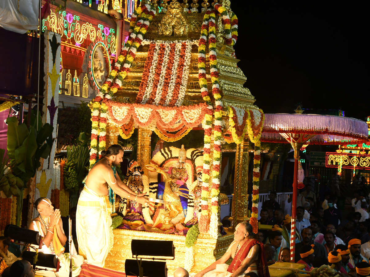 Srivari Brahmotsavam Sarvabhupala Vahanam Photos4