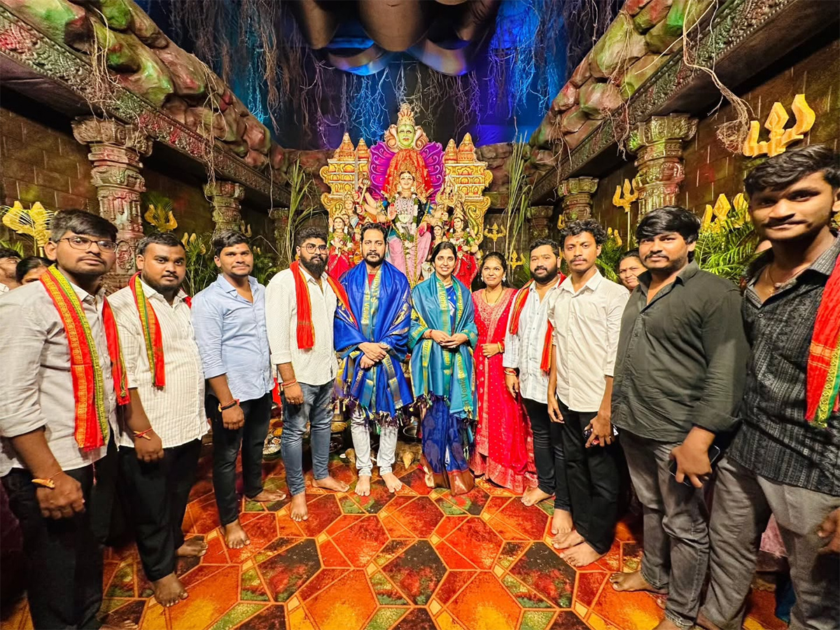 YSRCP Leader Shyamala Dussehra Pooja in Hyderabad8
