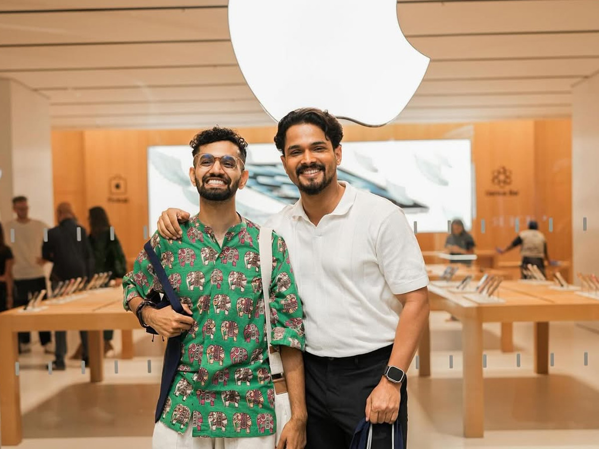 Apple first store in South India and its third in the country Photos7