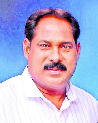 కమిషనరేట్లో పోలీస్ అధికారుల బదిలీ
1