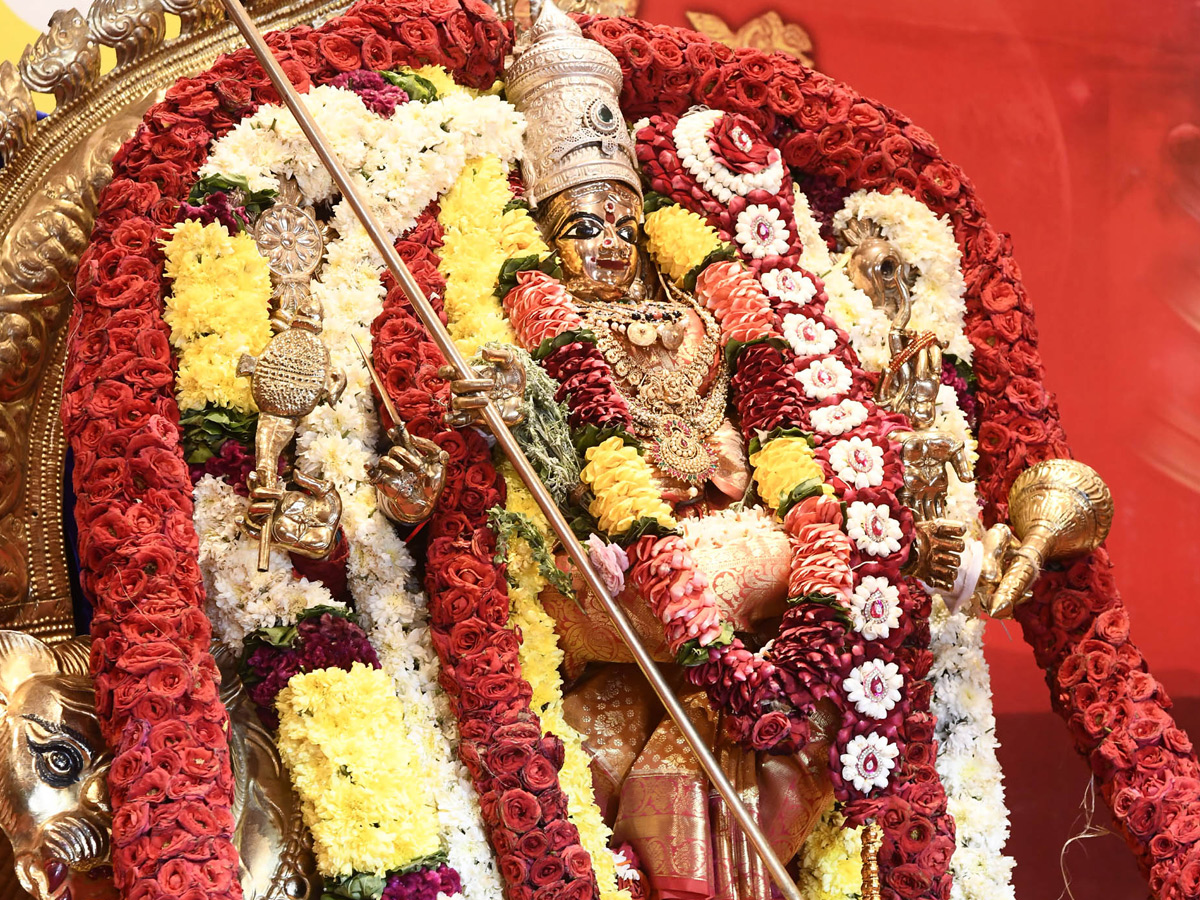 Mahishasura Mardini Alankaram Day 9 In Vijayawada Dasara Navaratri 2025 Photos3