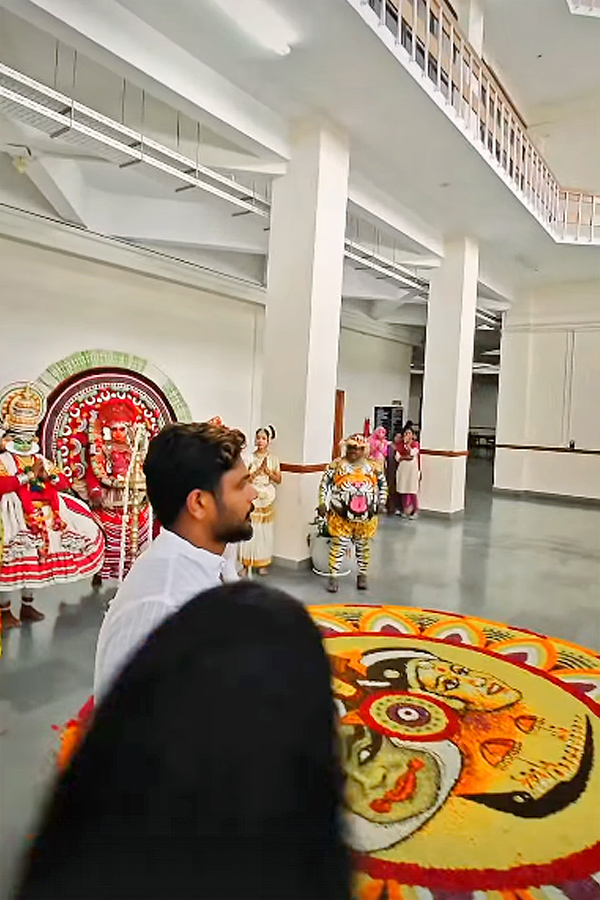 Sanju Samson celebrates Onam with wife Charulatha Photos6