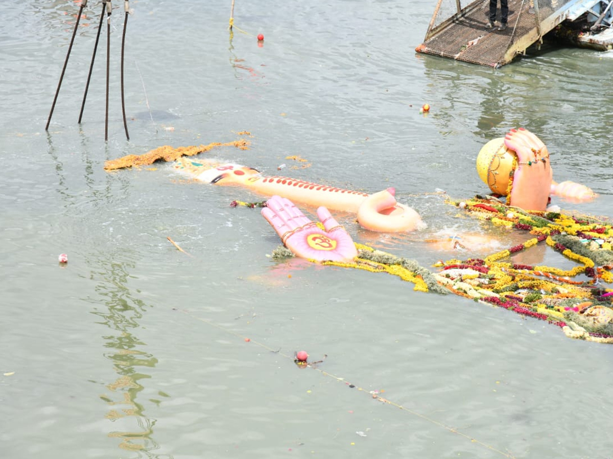 Khairatabad Ganesh Nimajjanam 2025 Photos9