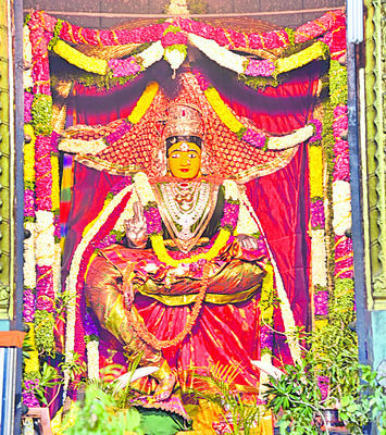 ఇచట చూడముచ్చట1