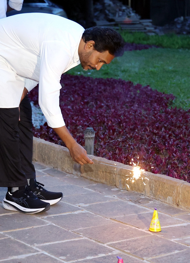 YS Jagan's Couple in Diwali Celebrations (Photos)2