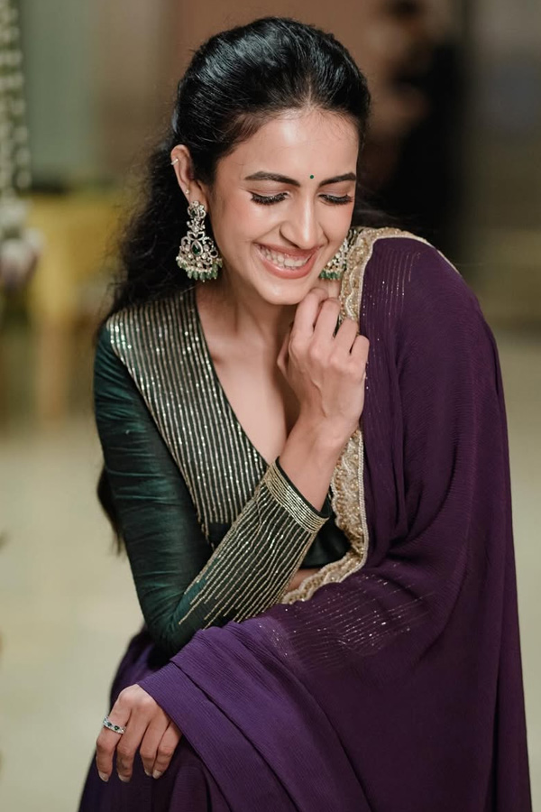 Niharika Konidela celebrates Diwali with friends Photos11