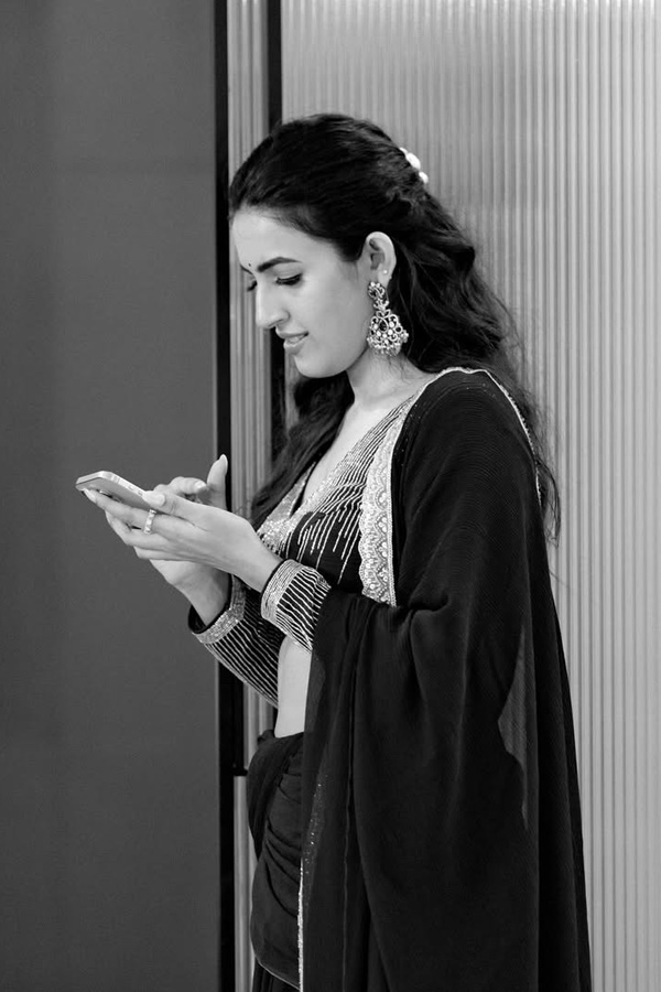 Niharika Konidela celebrates Diwali with friends Photos13