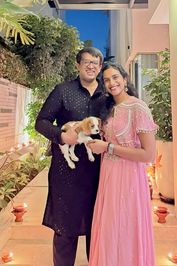PV Sindhu And Saina Nehwal Celebrates Diwali Celebrations Photos 2