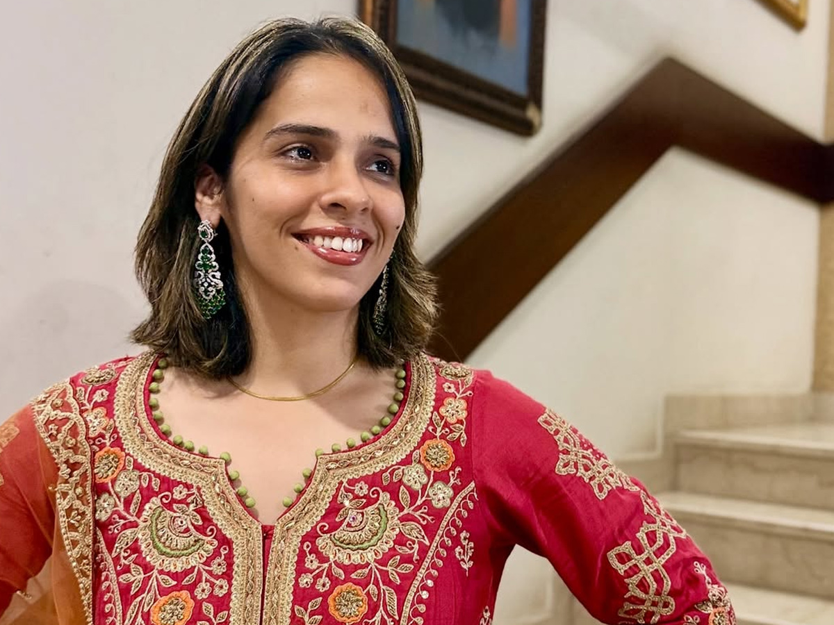 PV Sindhu And Saina Nehwal Celebrates Diwali Celebrations Photos 13