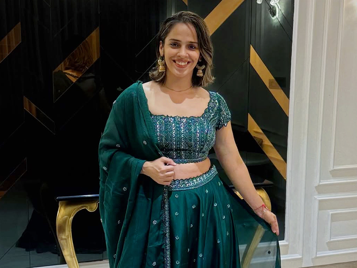 PV Sindhu And Saina Nehwal Celebrates Diwali Celebrations Photos 8