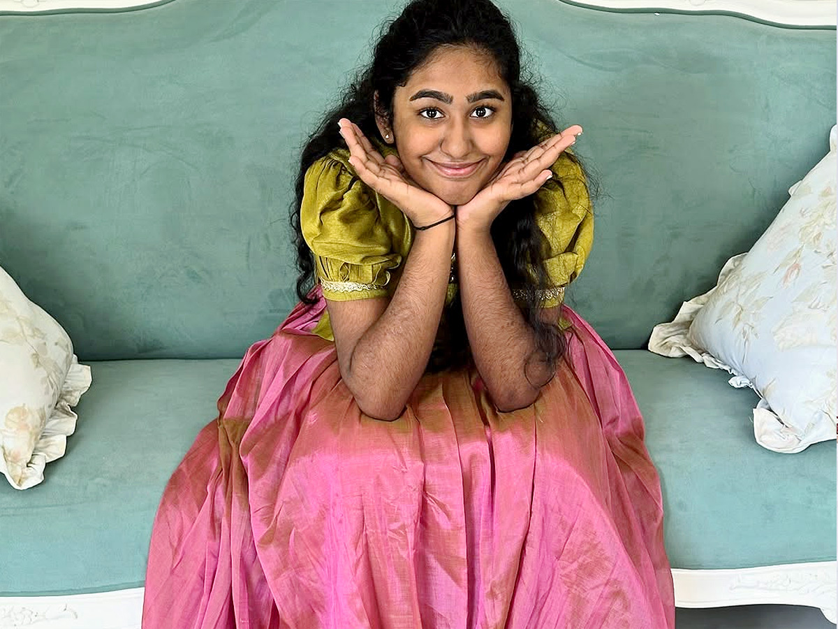 Taraka Ratna wife Alekhya celebrates Diwali with Her children PHotos3