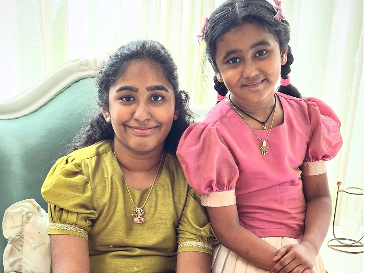 Taraka Ratna wife Alekhya celebrates Diwali with Her children PHotos6