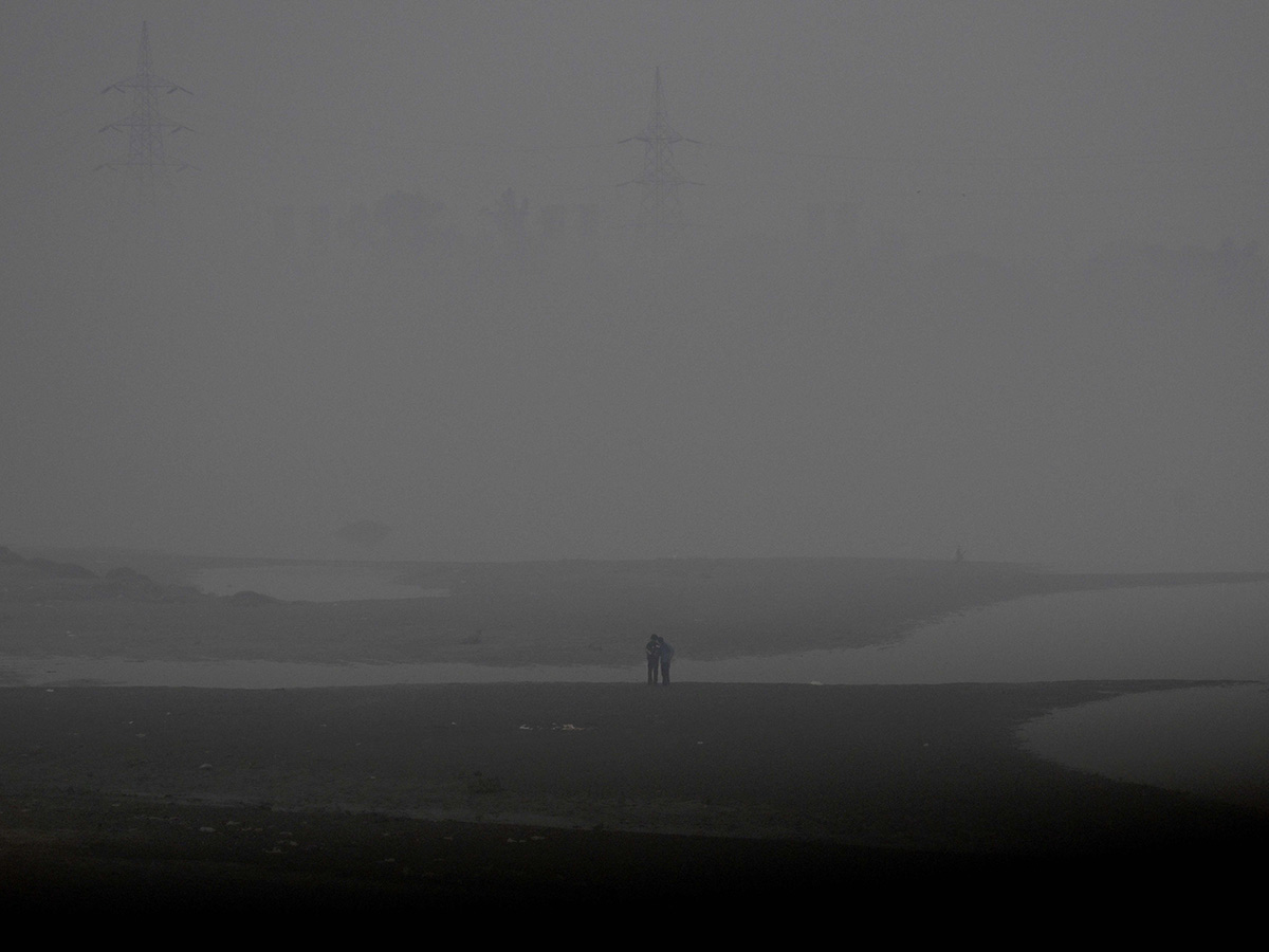 Danger Zone in New Delhi Heavy air pollution7