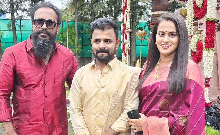 KGF cinematographer Bhuvan Gowda And Nikitha Wedding Photos20