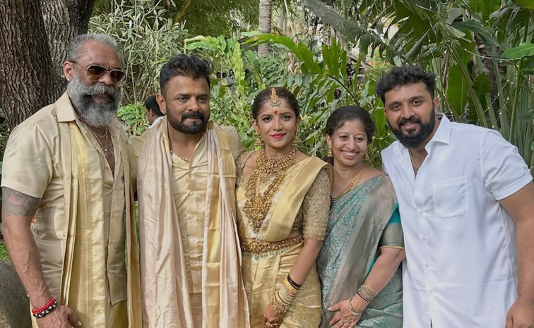 KGF cinematographer Bhuvan Gowda And Nikitha Wedding Photos24
