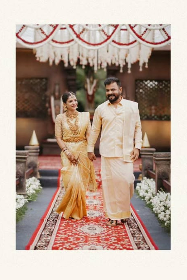 KGF cinematographer Bhuvan Gowda And Nikitha Wedding Photos6