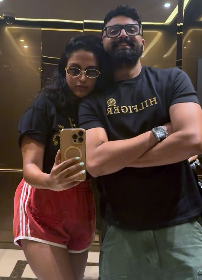 Tollywood actress Amala Paul Birthday Celebrations (Photos)17